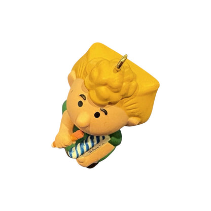 1996 Sally Hallmark Ornament (Peanuts) QX5381 Image4