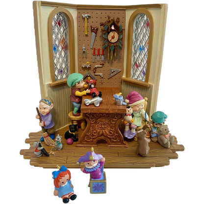 1996 Santa's Toy Shop Hallmark Ornament (Toymaker Santa) QXC4201