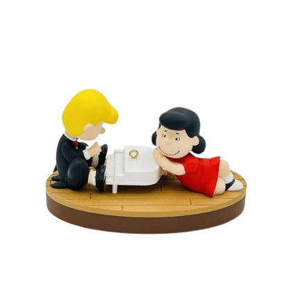 1996 Schroeder and Lucy Hallmark Ornament (Peanuts) QLX7394