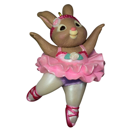 1996 Star of the Show Hallmark Ornament (Ballet) QX6004