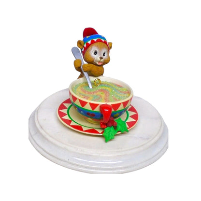 1996 Stirring Up Some Christmas Magic Carlton Cards Ornaments (Kitchen) CXOR-500T Image3