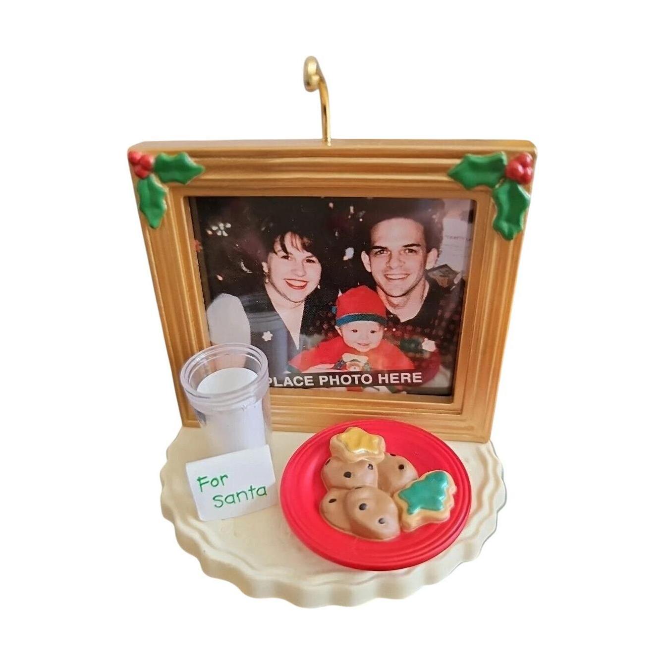 1996 Thank You, Santa Hallmark Ornament (Photo Holder) QX5854 Image4