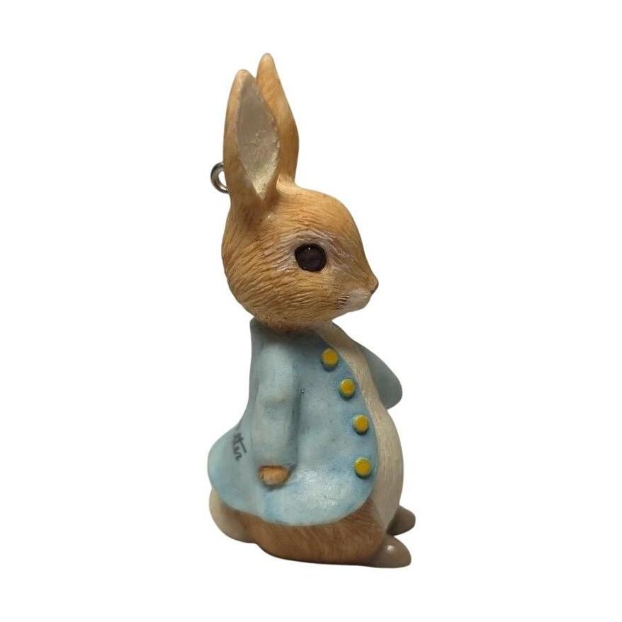 1996 The Tale of Peter Rabbit Hallmark Ornament (Beatrix Potter) QEO8071 Image5