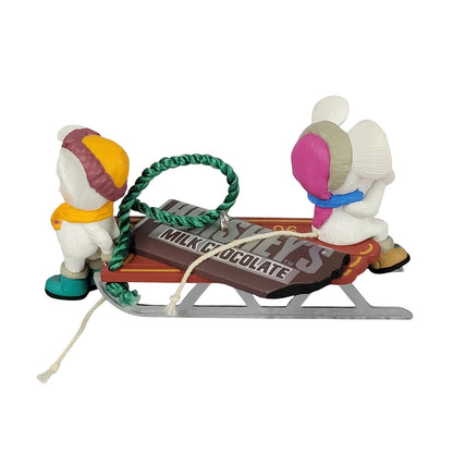 1996 Time for a Treat Hallmark Ornament (Hershey's) QX5464 Image3