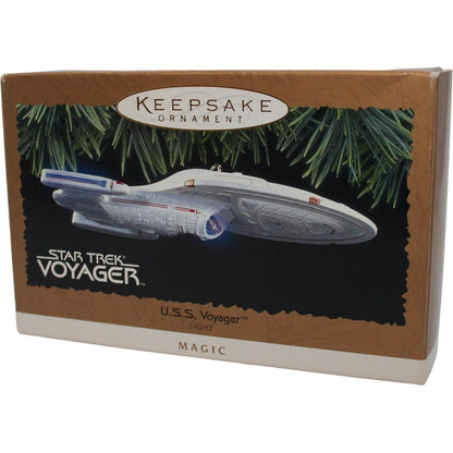 1996 U.S.S. Voyager Hallmark Ornament (Star Trek) QXI7544
