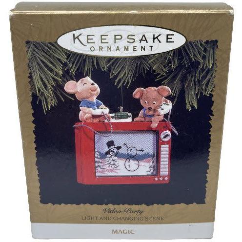 1996 Video Party Hallmark Ornament (Mouse) QLX7431