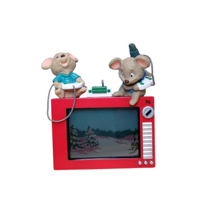 1996 Video Party Hallmark Ornament (Mouse) QLX7431