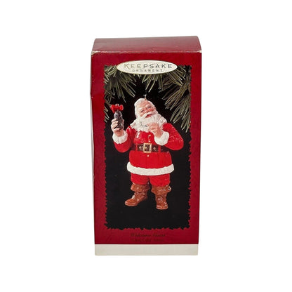 1996 Welcome Guest Hallmark Ornament (Coca-Cola) QX5394 Image2