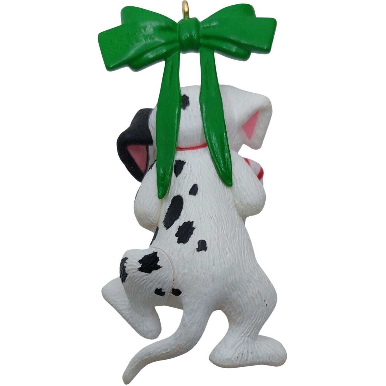 1997 Two-Tone Hallmark Ornament (101 Dalmatians) QXD4015