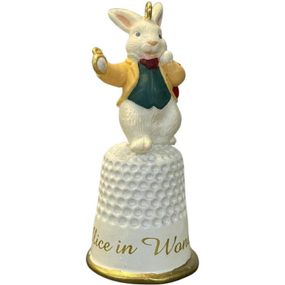 1997 Alice in Wonderland Hallmark Ornament (Alice in Wonderland) QXM4142