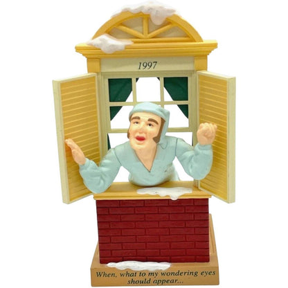 1997 Away to the Window Hallmark Ornament (The Night Before Christmas) QXC5135