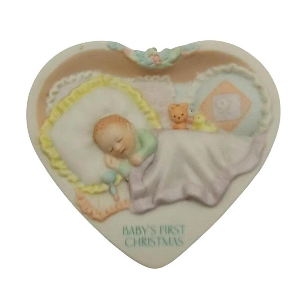 1997 Baby's First Christmas Hallmark Ornament (Family) QX6535 Image1