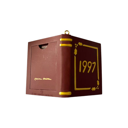 1997 Book of the Year Hallmark Ornament (Photo Holder) QX6645 Image5