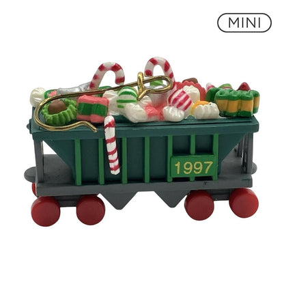 1997 Candy Car Hallmark Ornament (Noel R.R.) QXM4175 Image1