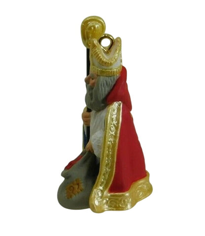 1997 Centuries of Santa Hallmark Ornament (Santa Claus) QXM4295 Image5