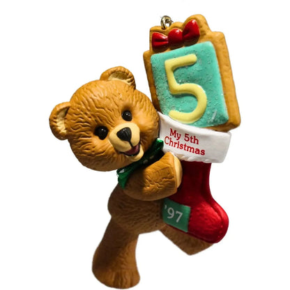 1997 Child's Fifth Christmas Hallmark Ornament (Bear) QX6515