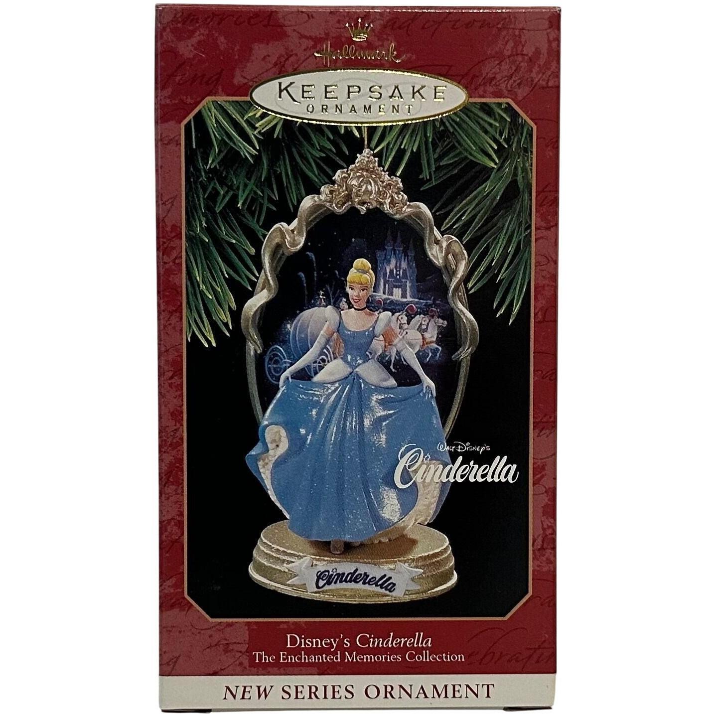 1997 Cinderella Hallmark Ornament (The Enchanted) QXD4045