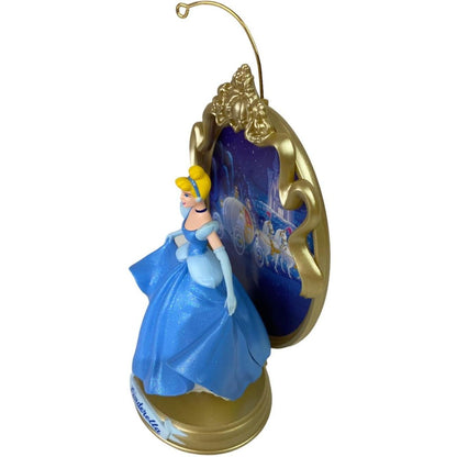 1997 Cinderella Hallmark Ornament (The Enchanted) QXD4045