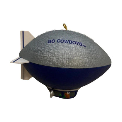 1997 Dallas Cowboys Hallmark Ornament (NFL) QSR5355 Image3