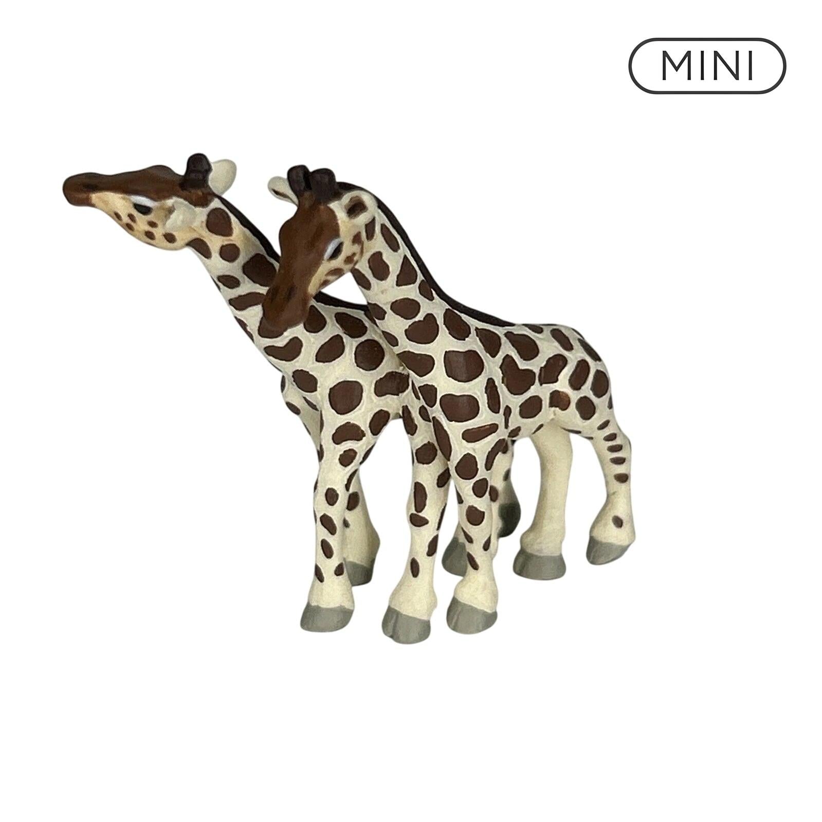 1997 Gentle Giraffes Hallmark Ornament (Noah's Ark) QXM4221 Image1