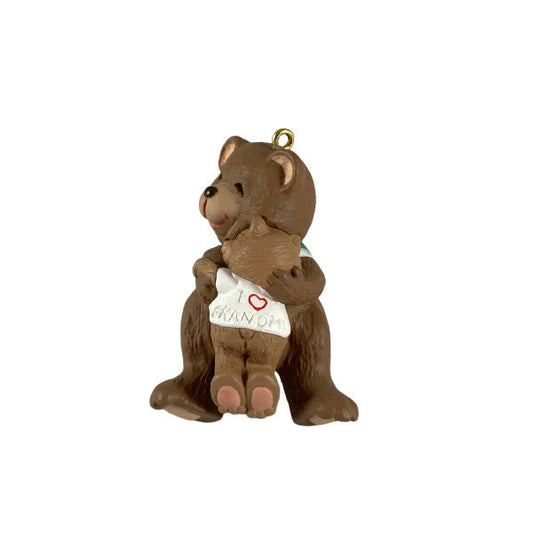 1997 Grandma Hallmark Ornament (Family) QX6625