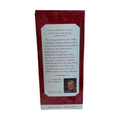 1997 Hallmark Ornament (Long Pink Dress) Marilyn Monroe QX5704 Image6