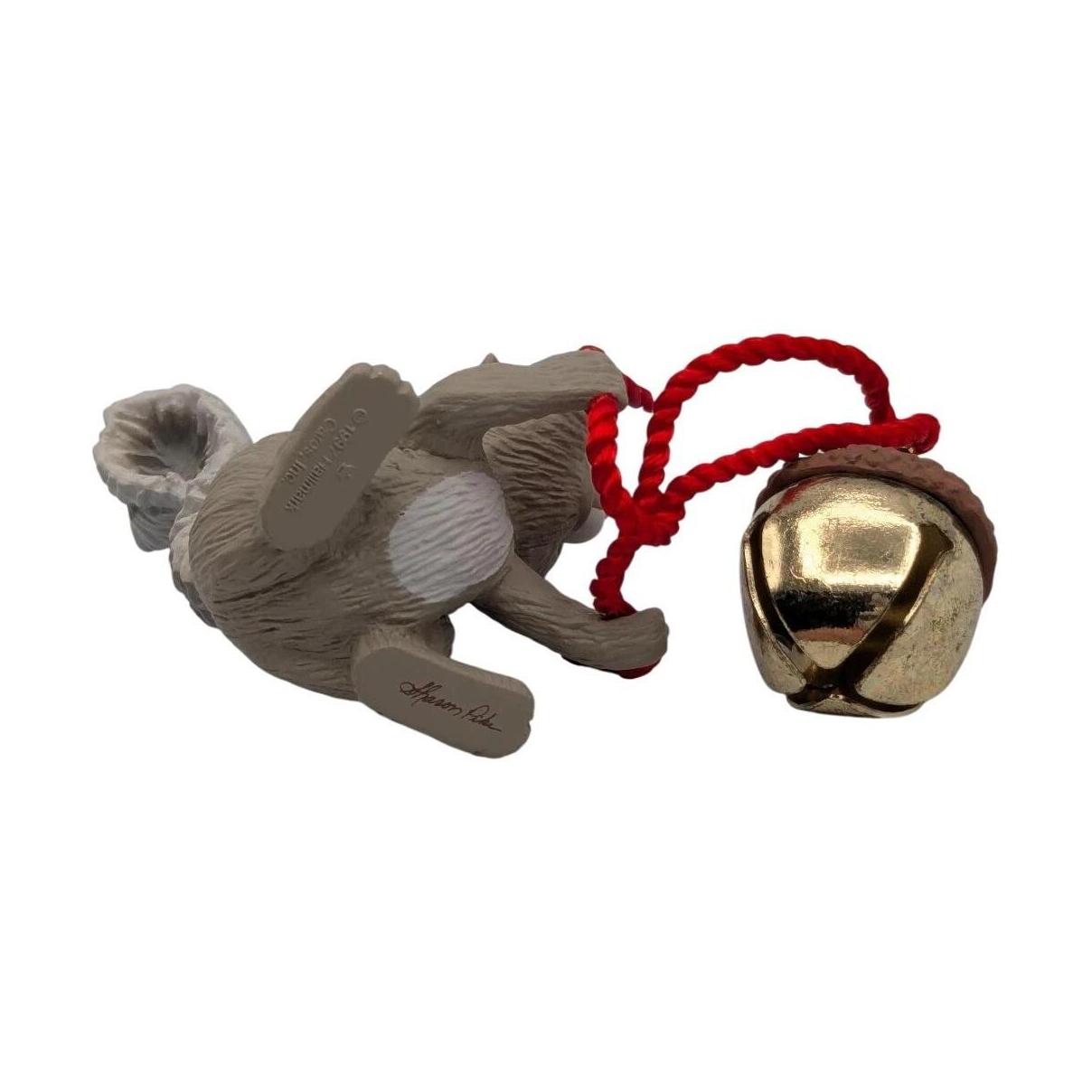 1997 Jingle Bell Jester Hallmark Ornament (Squirrel) QX6695 Image6