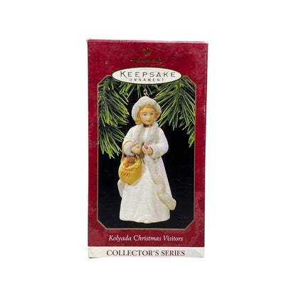 1997 Kolyada Hallmark Ornament (Christmas Visitors) QX6172 Image2