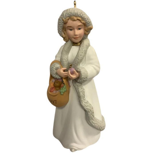 1997 Kolyada Hallmark Ornament (Christmas Visitors) QX6172