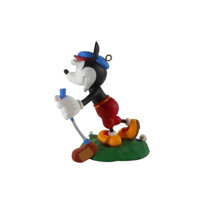1997 Mickey's Long Shot Hallmark Ornament (Golf) QXD6412 Image3