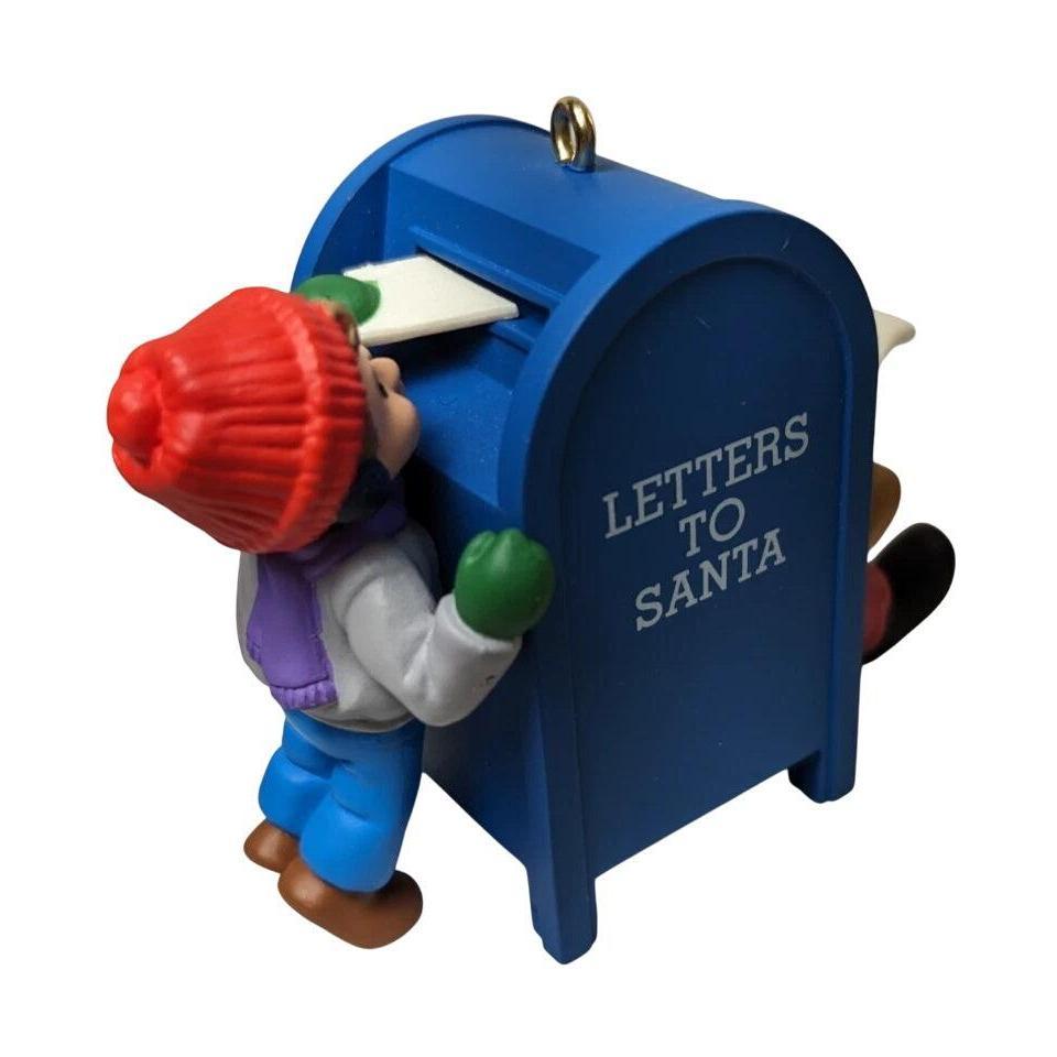 1997 Santa Mail Hallmark Ornament (Santa Claus) QX6702 Image4