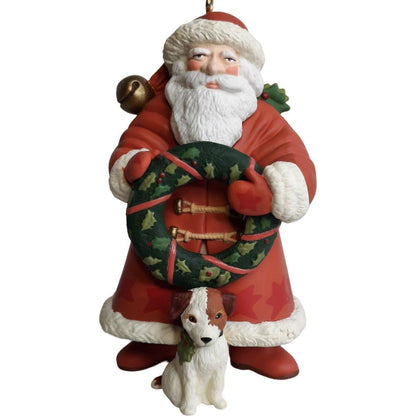 1997 Santa's Friend Hallmark Ornament (Puppy) QX6685