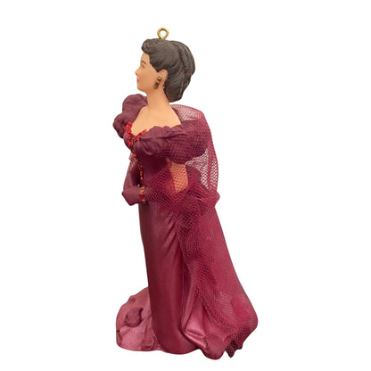 1997 Scarlett O'Hara Hallmark Ornament (Gone With the Wind) QX6125