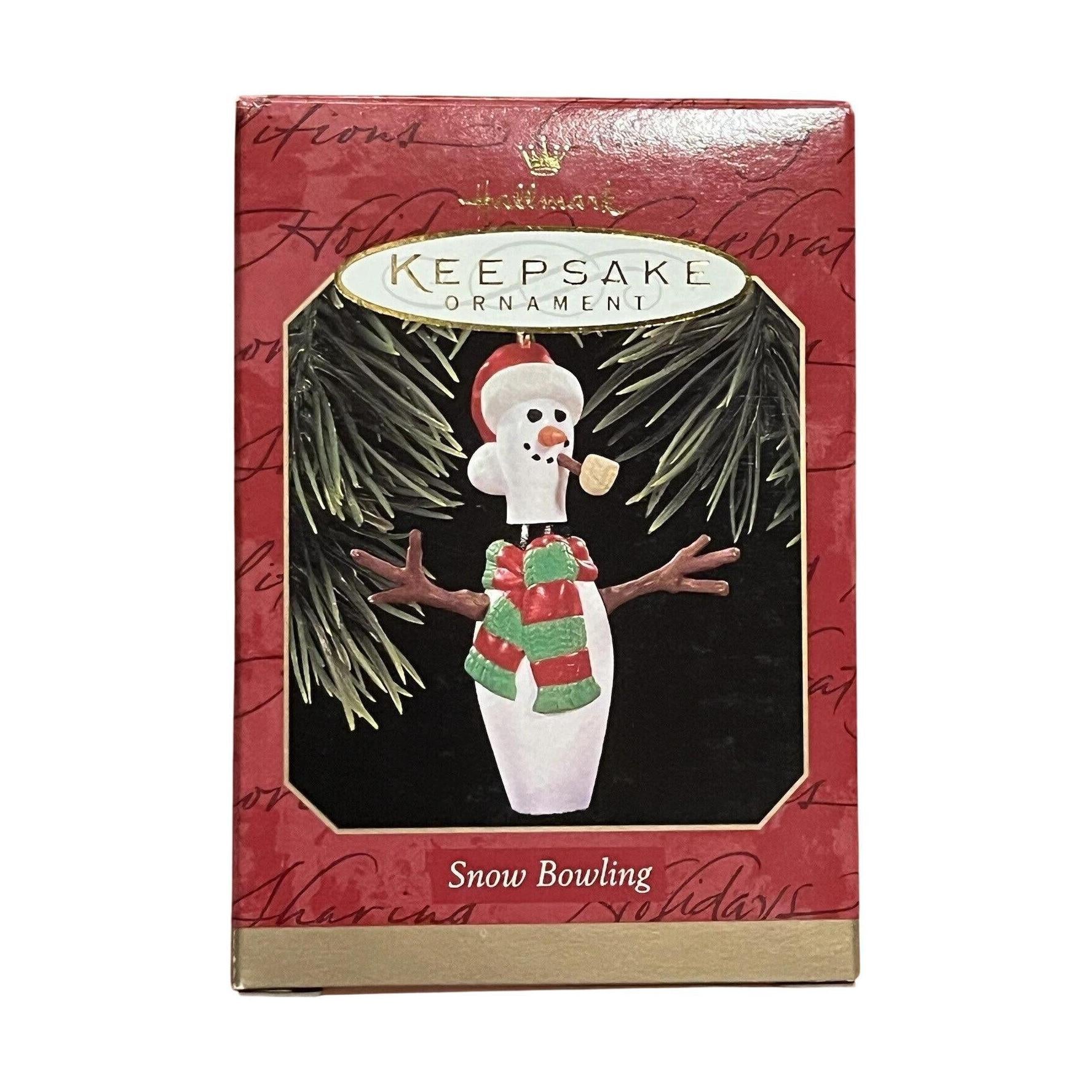 1997 Snow Bowling Hallmark Ornament (Snowman) QX6395 Image2