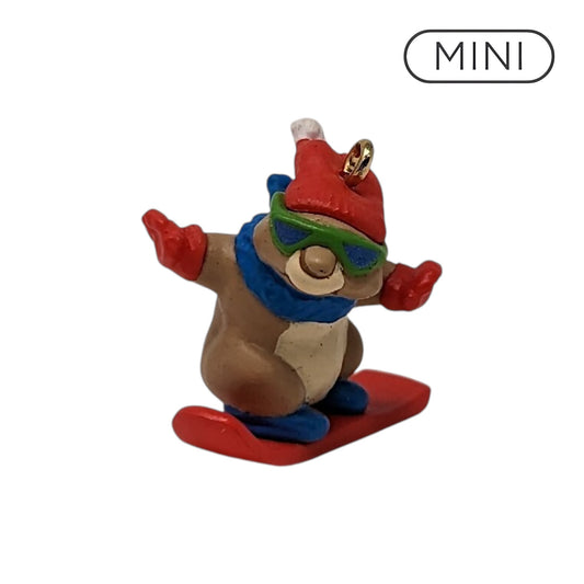 1997 Snowboard Bunny Hallmark Ornament (Bunny) QXM4315 Image1