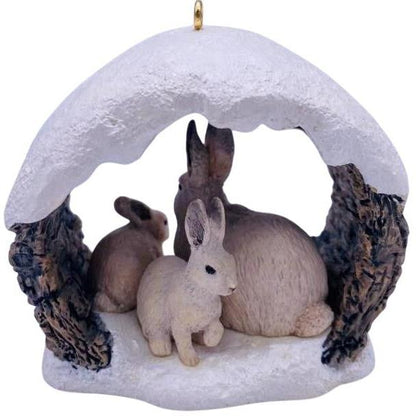 1997 Snowshoe Rabbits in Winter Hallmark Ornament (Majestic Wilderness) QX5694