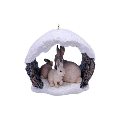 1997 Snowshoe Rabbits in Winter Hallmark Ornament (Majestic Wilderness) QX5694 Image3