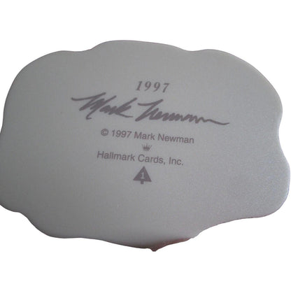 1997 Snowshoe Rabbits in Winter Hallmark Ornament (Majestic Wilderness) QX5694