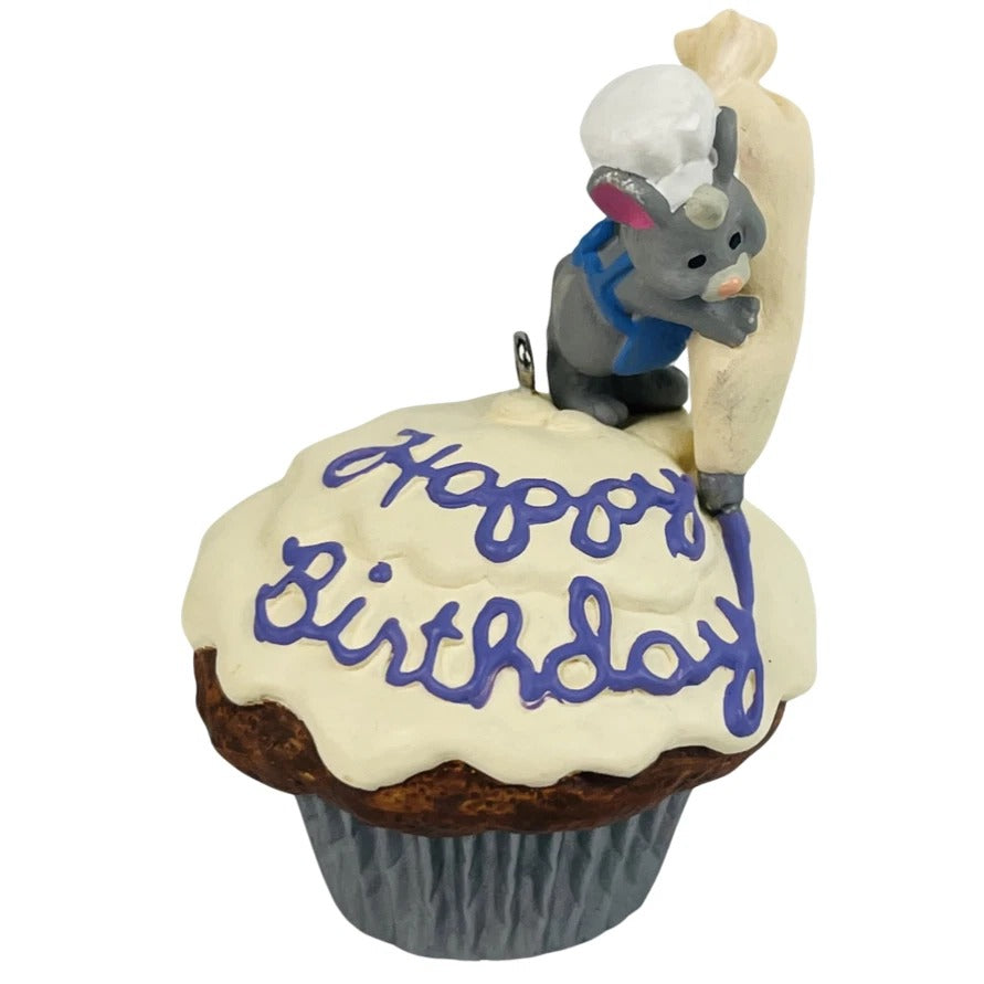 1997 Sweet Birthday Hallmark Ornament (World of Wishes) QEO8473