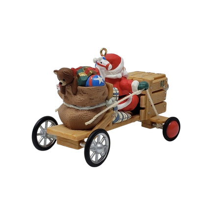 1997 The Claus-Mobile Hallmark Ornament (Here Comes Santa) QX6262