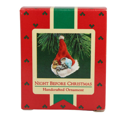 1997 The Night Before Christmas Hallmark Ornament (The Night Before Christmas) QX4517
