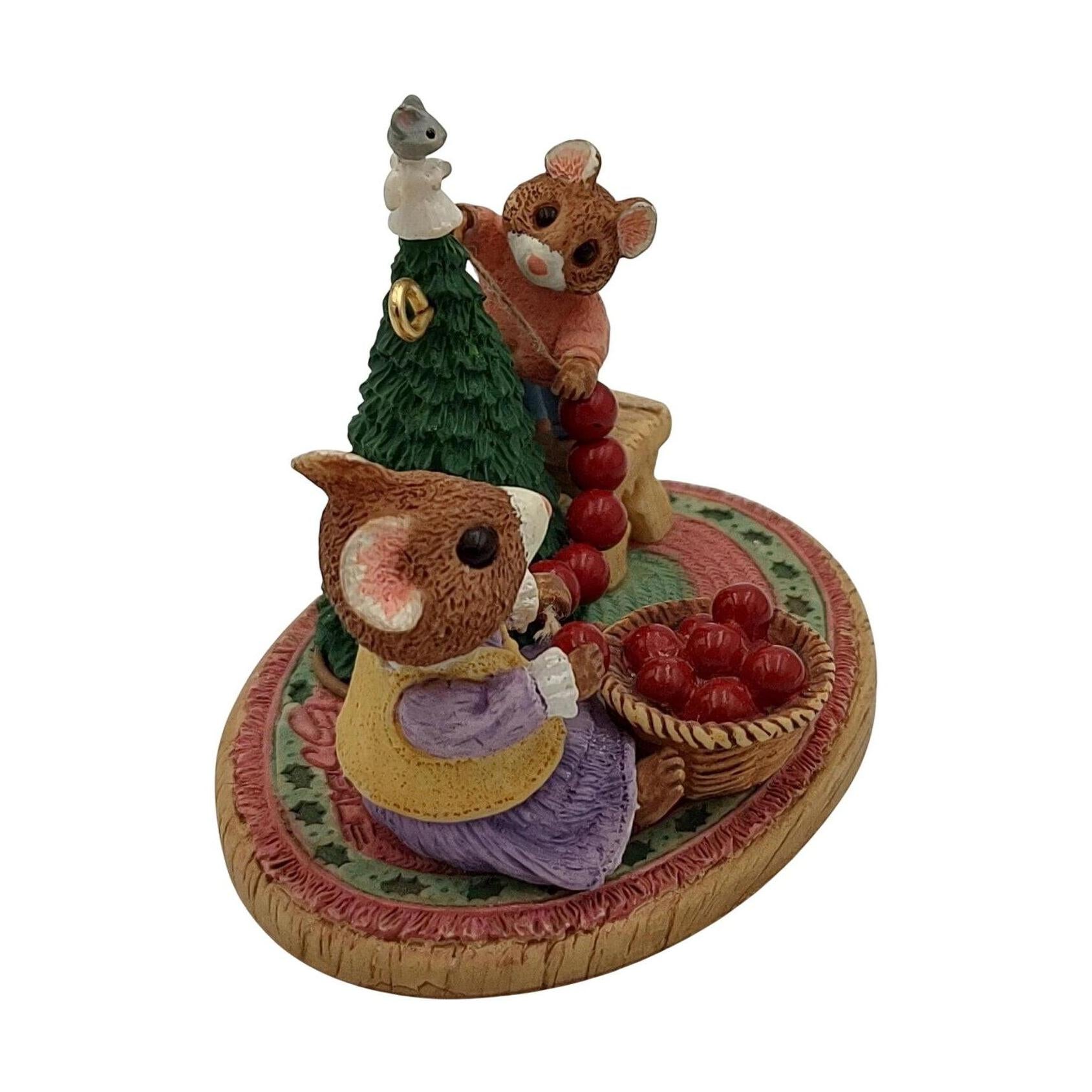 1997 The Perfect Tree Hallmark Ornament (Tender Touches) QX6572 Image4