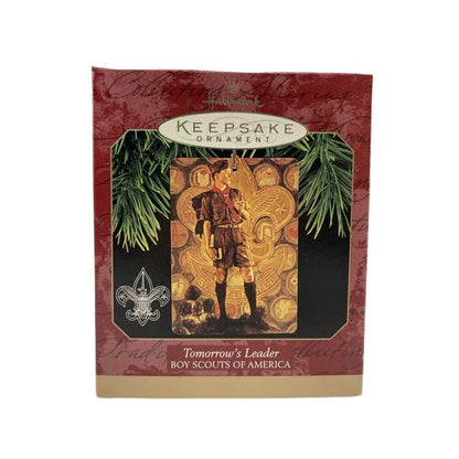 1997 Tomorrow's Leader - Boy Couts of America Hallmark Ornament (Soldier) QX64652