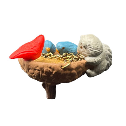 1997 Welcome Friends Hallmark Ornament (Welcome Friends) QXM4205