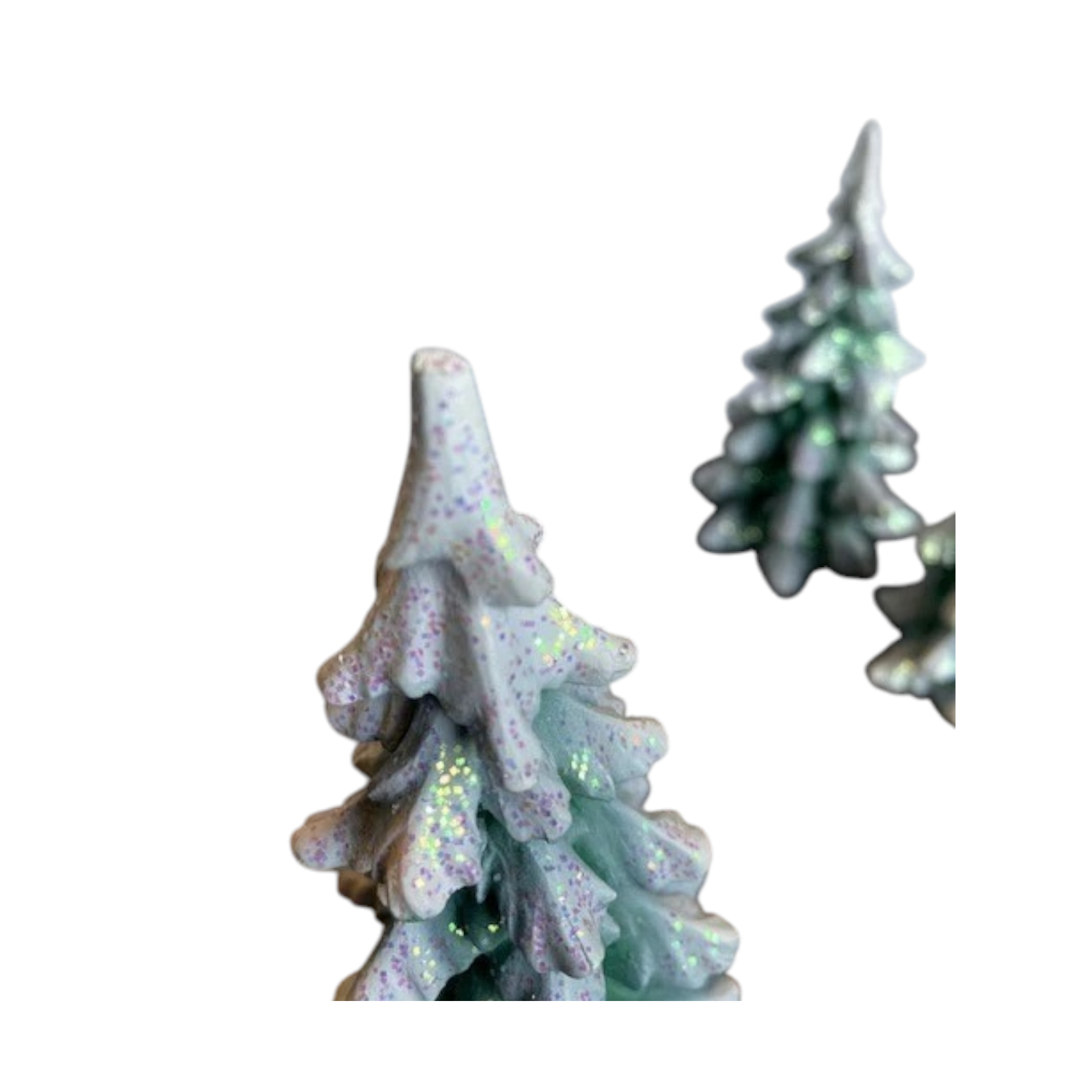 1997 “Wintergreen Pines” Set of 3 – Department 56 Village Accessories – Item #52660 Image3