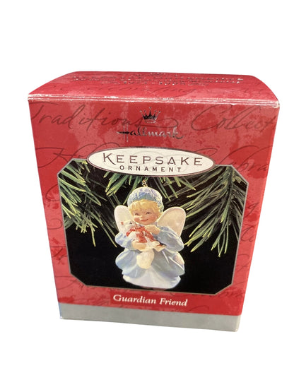 1998 Guardian Friend Hallmark Ornament (Angel) QX6543