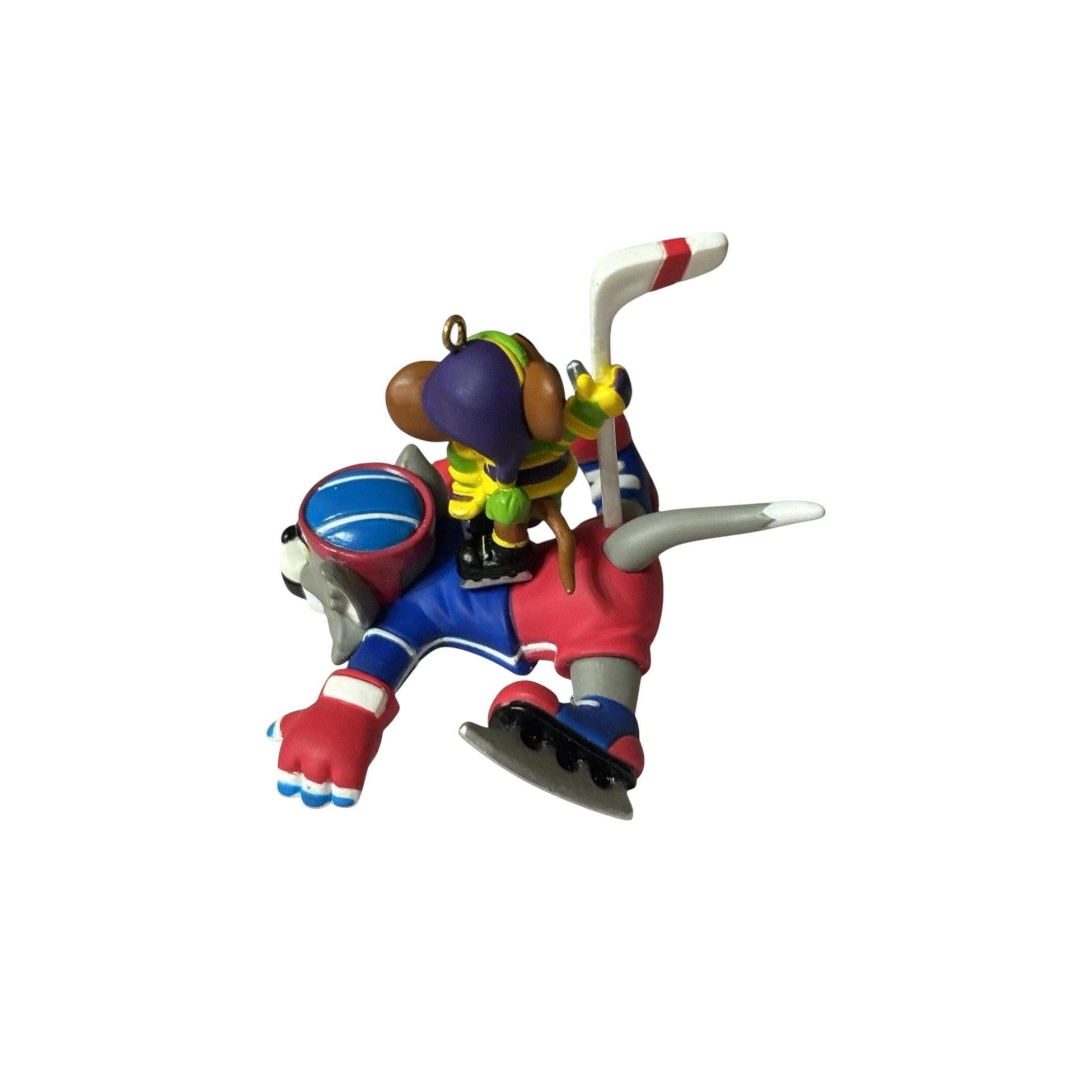 1998 Hockey Hijinks Carlton Cards Ornaments (Tom and Jerry) CXOR-117Y Image4