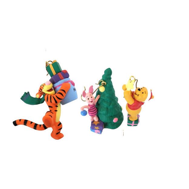 1998 Tree-Trimmin' Time Hallmark Ornament (Winnie The Pooh) QXD4236