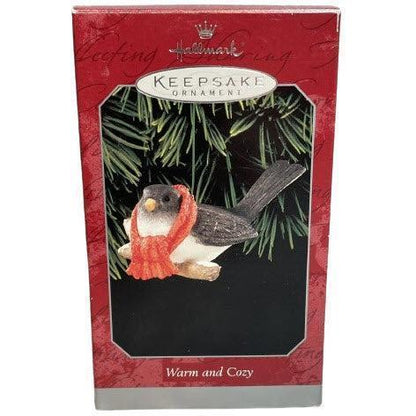 1998 Warn and Cozy Hallmark Ornament (Porcelain Birds) QX6866