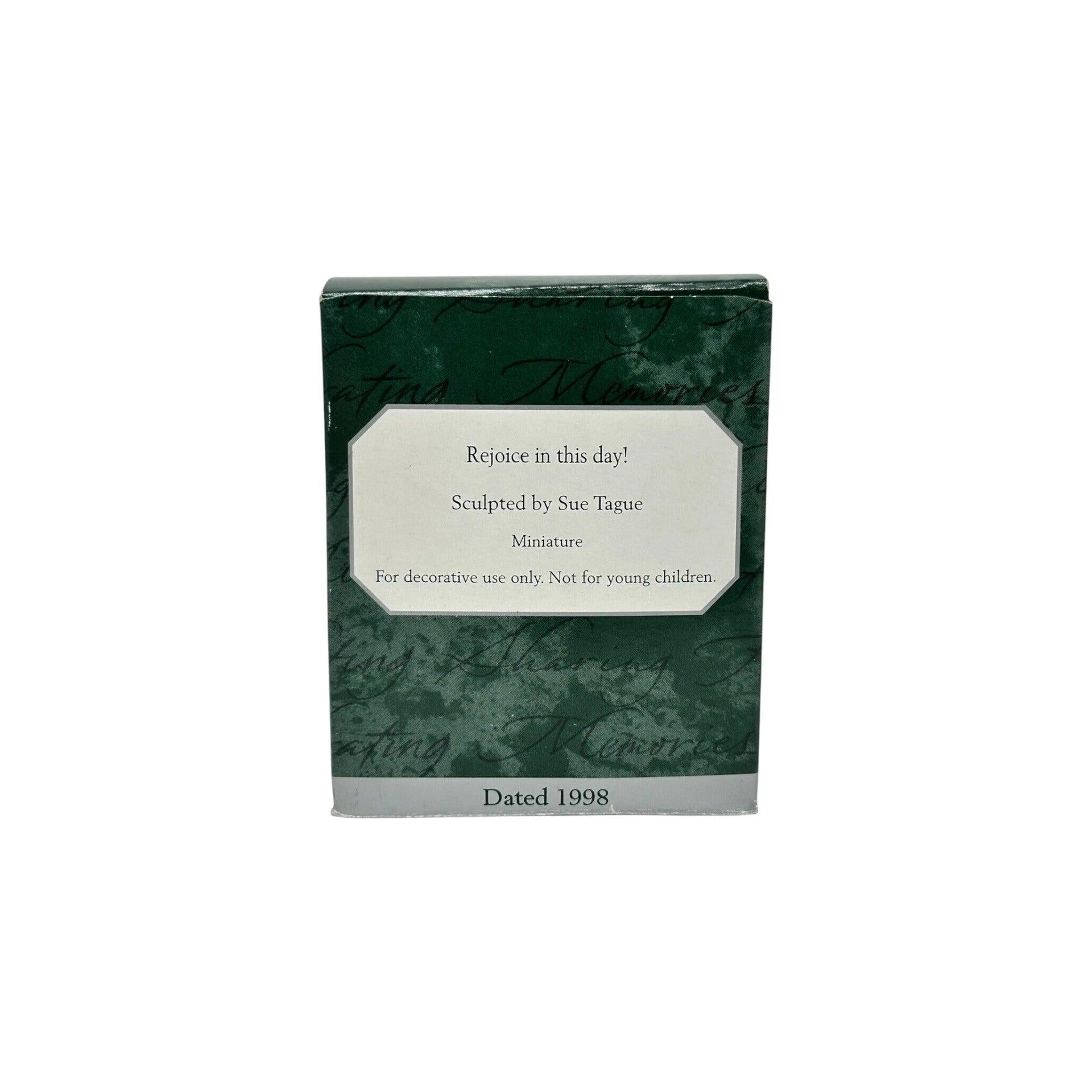 1998 Angel Chime Hallmark Ornament (Precious Editions) QXM4283 Image8